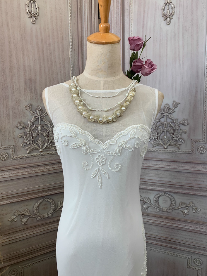 Elegant White Mermaid Sleeveless Beaded Chiffon Long Formal Prom Dresses