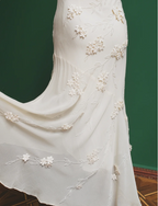 Elegant White Mermaid Spaghetti Strap U-Neck 3D Foral Embroidery Chiffon Formal Prom Dresses