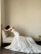 Elegant White Mermaid Train Lace Tulle Wedding Dresses
