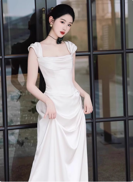 Elegant White Off-The-Shoulder Satin Long Formal Prom Dresses Wedding Dresses Secondary image