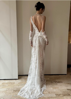 Elegant White Strappy Backless Lace Train Wedding Dresses