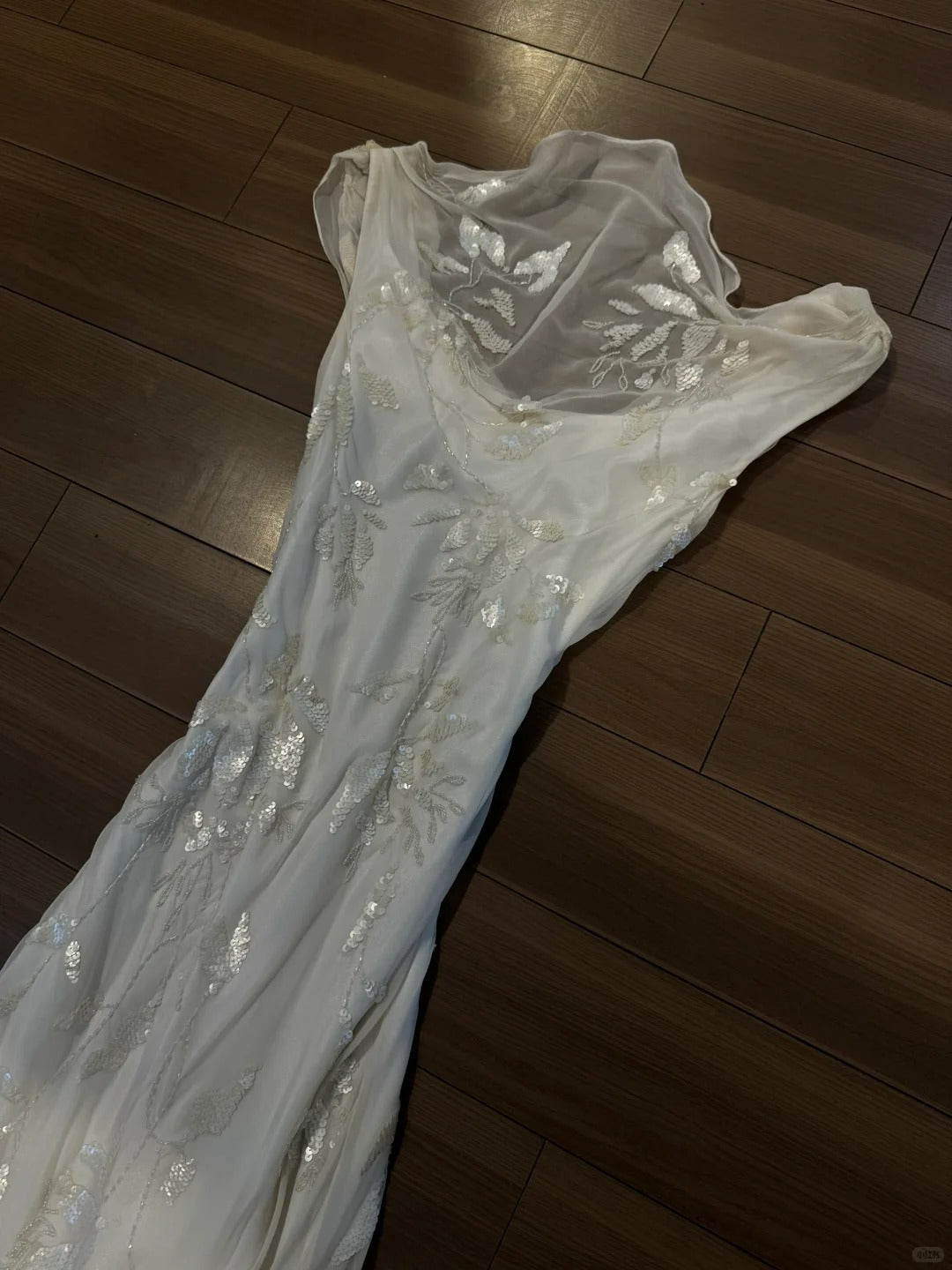 Elegant White Swing Neck Sequin Chiffon Long Formal Prom Dresses
