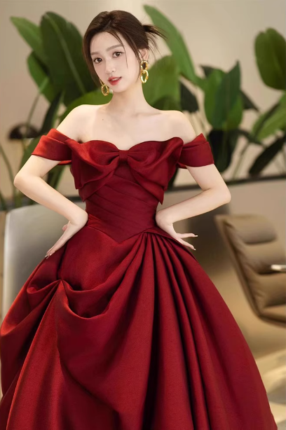 Elegant Burgundy A-Line Off-The-Shoulder Bow-Embellished Satin Long Formal Prom Dresses