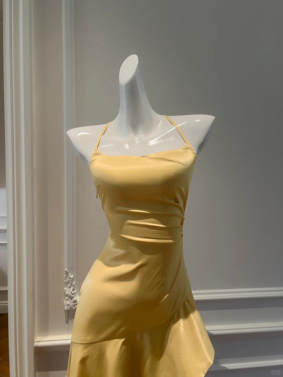 Elegant Yellow Irregular Halter Neck Satin Short Front Long Back Formal Prom Dresses