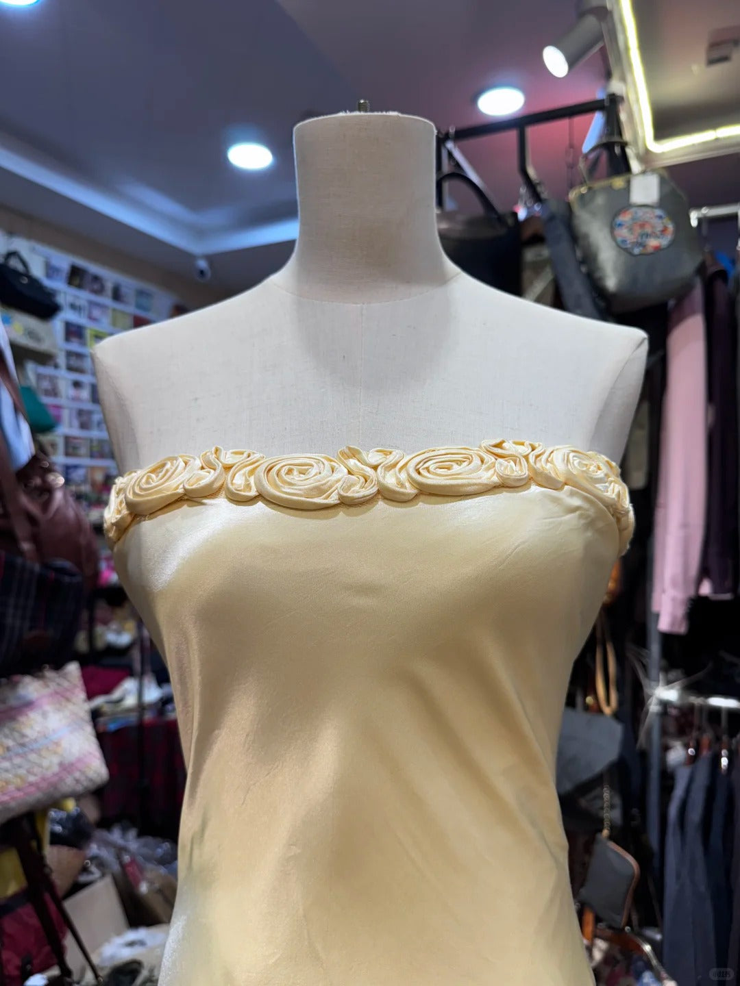 Elegant Yellow Mermaid Strapless Three-Dimensional Floral Satin Long Formal Prom Dresses Bridesmaid Dresses