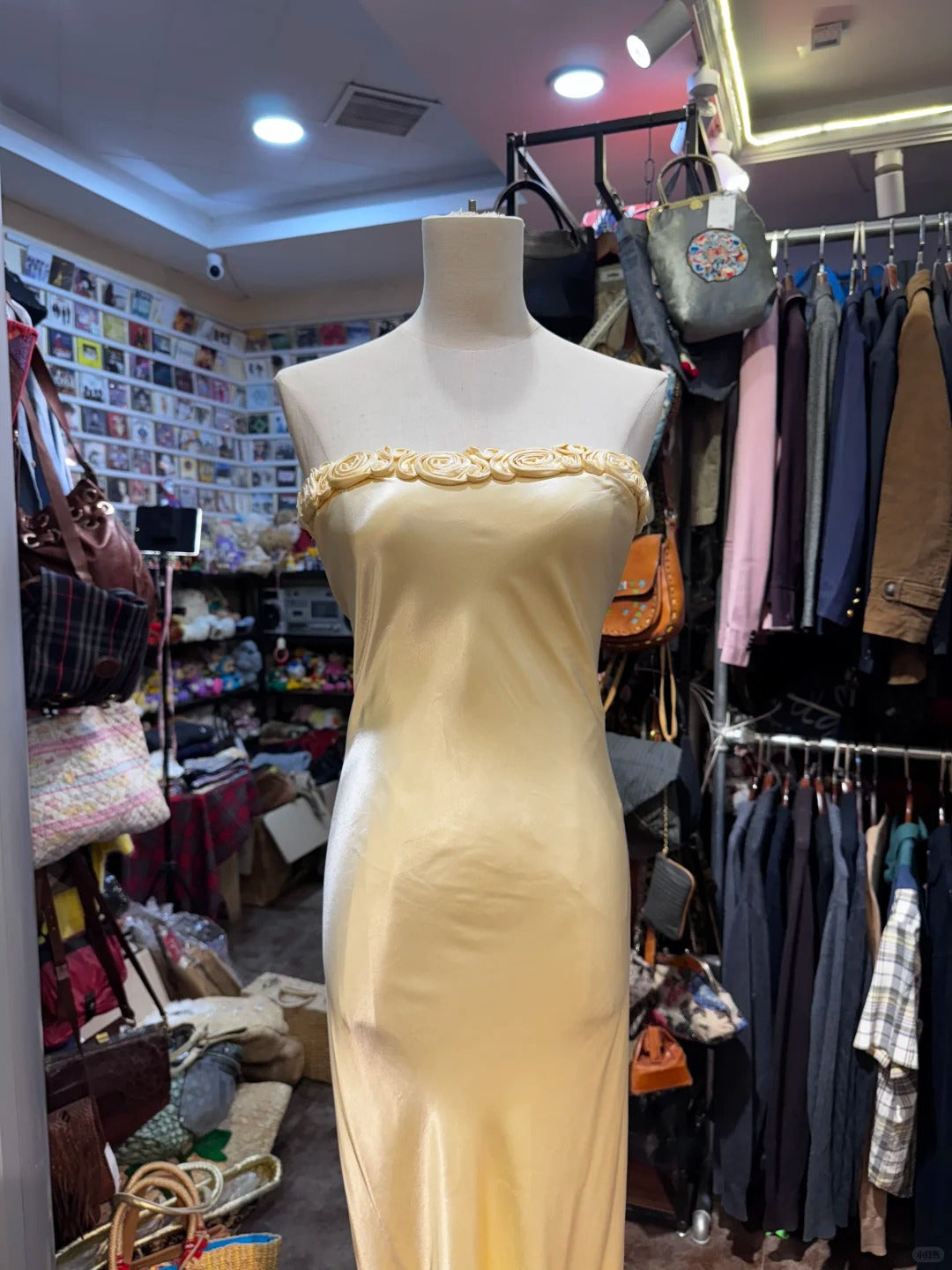 Elegant Yellow Mermaid Strapless Three-Dimensional Floral Satin Long Formal Prom Dresses Bridesmaid Dresses