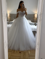 Ethereal Wedding Dresses Ball Gown Off The Shoulder Tulle White Wedding Dresses Bridal Gowns