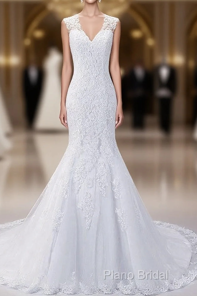 Fabulous Tulle V-Neck Neckline Mermaid Wedding Dresses With Beaded Lace Appliques Main image