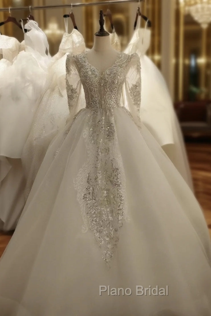 Fashion White Tulle V-neck Long Sleeve Beading Wedding Dresses