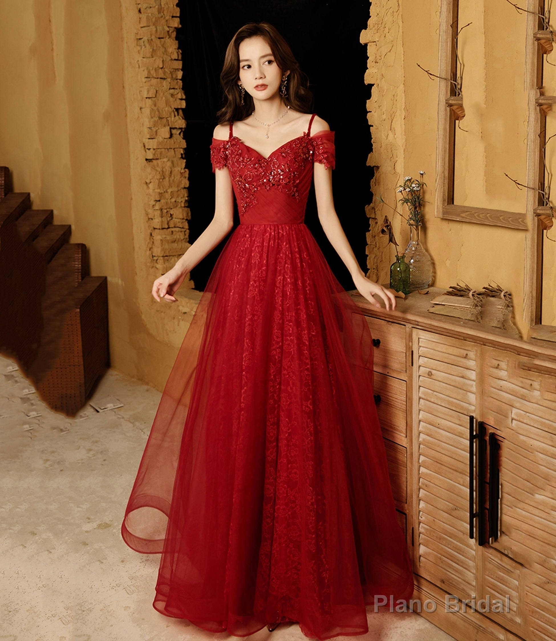 Burgundy tulle lace long prom dress A-line evening dress Main image
