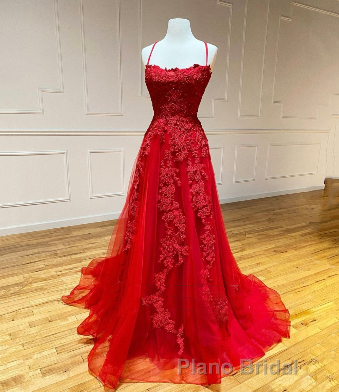 Red Long Formal Prom Dresses Chic & Modern Lace Applique Straps Prom Dresses