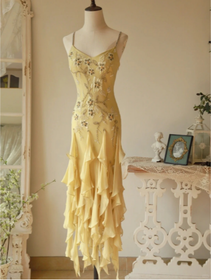 Flowy Strapless Yellow Beaded Jellyfish Skirt Chiffon Formal Prom Dresses