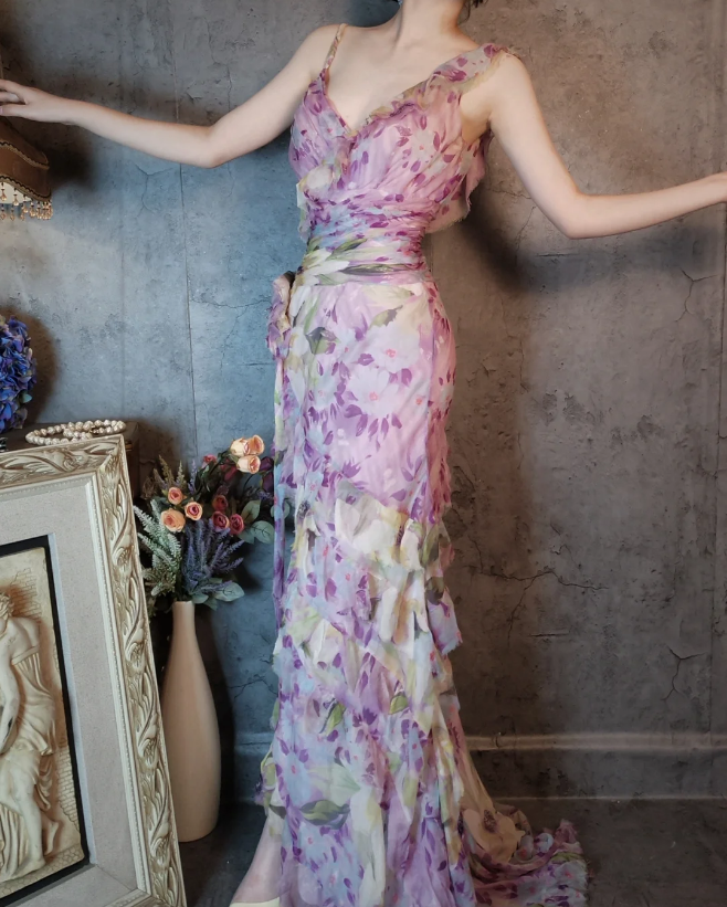French Romantic Purple Floral Print V-Neck Backless Layered Pleated Chiffon Formal Prom Dresses