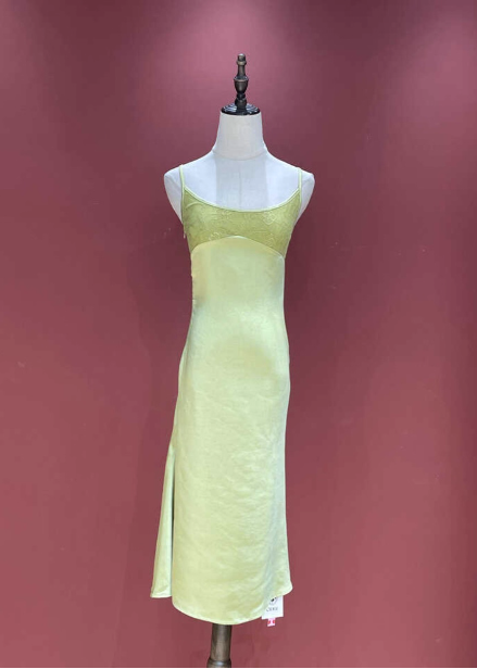 Fresh Elegant Pale Yellow Green Spaghetti Strap Lace Satin Formal Prom Dresses