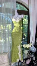Fresh Green Mermaid Strapless Backless Criss-Cross Lace Long Formal Prom Dresses