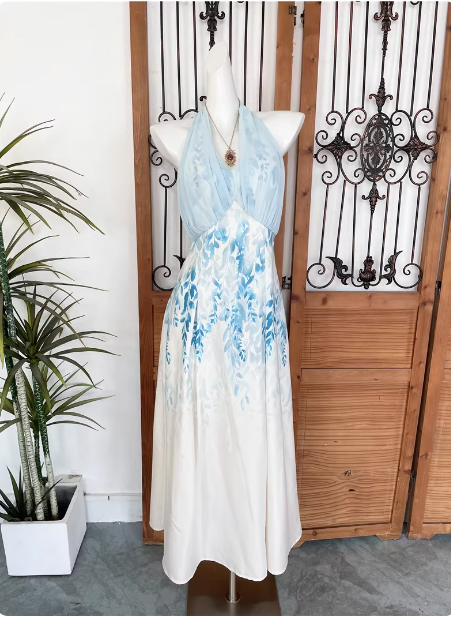 Fresh Printed A-Line Halter Neck Satin Long Formal Prom Dresses Main image