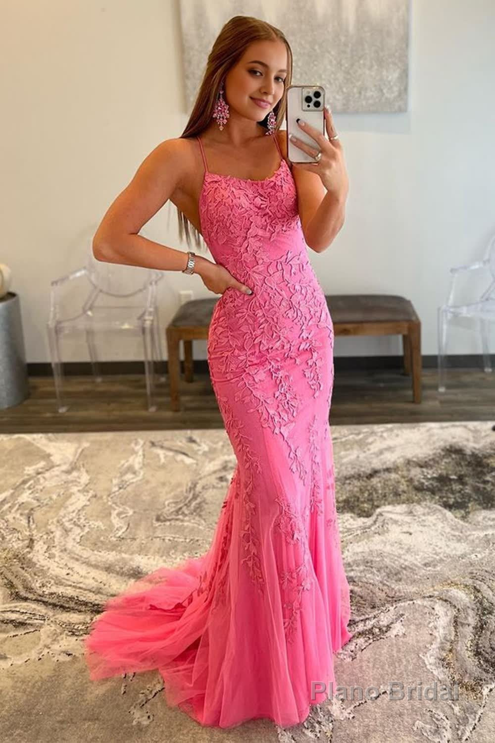 Fuchsia Spaghetti Straps Appliques Prom Dress Main image