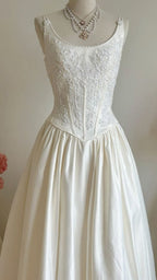 White Lace Retro Elegant Long Satin Dresses