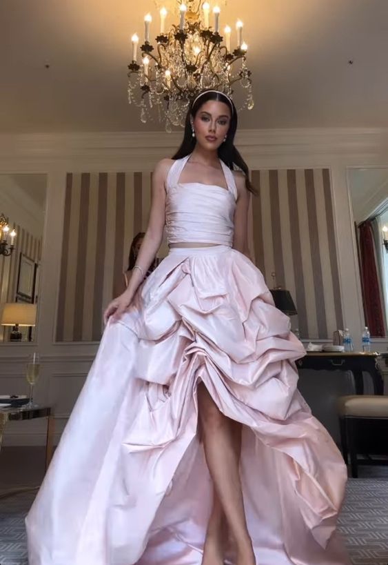 Glamorous 2 Pieces Light Pink Satin Long Formal Prom Dresses Secondary image