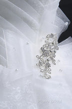 Glamorous Ball Gown Sweetheart Organza Wedding Dresses With Lace