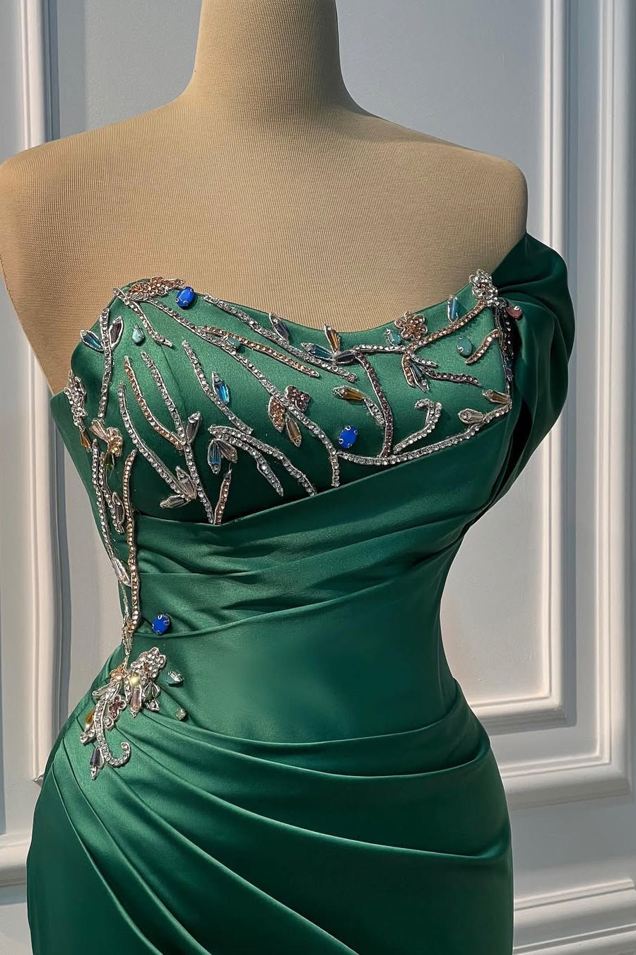 Glamorous Dark Green One Shoulder Satin Prom Dresses Mermaid Sheath With Gem Secondary image