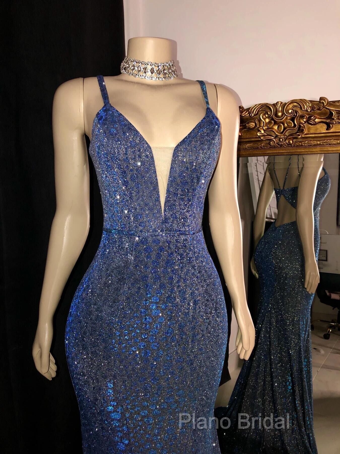 Glitter Mermaid Formal Prom Dresses Long Spaghetti Straps V Neck Open Back Formal Party Gowns