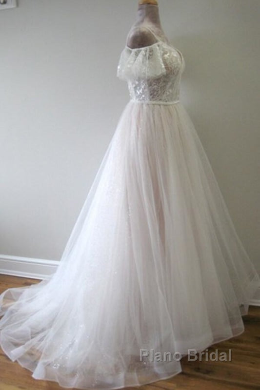 Glorious Cold-shoulder Chapel Train Wedding Dress