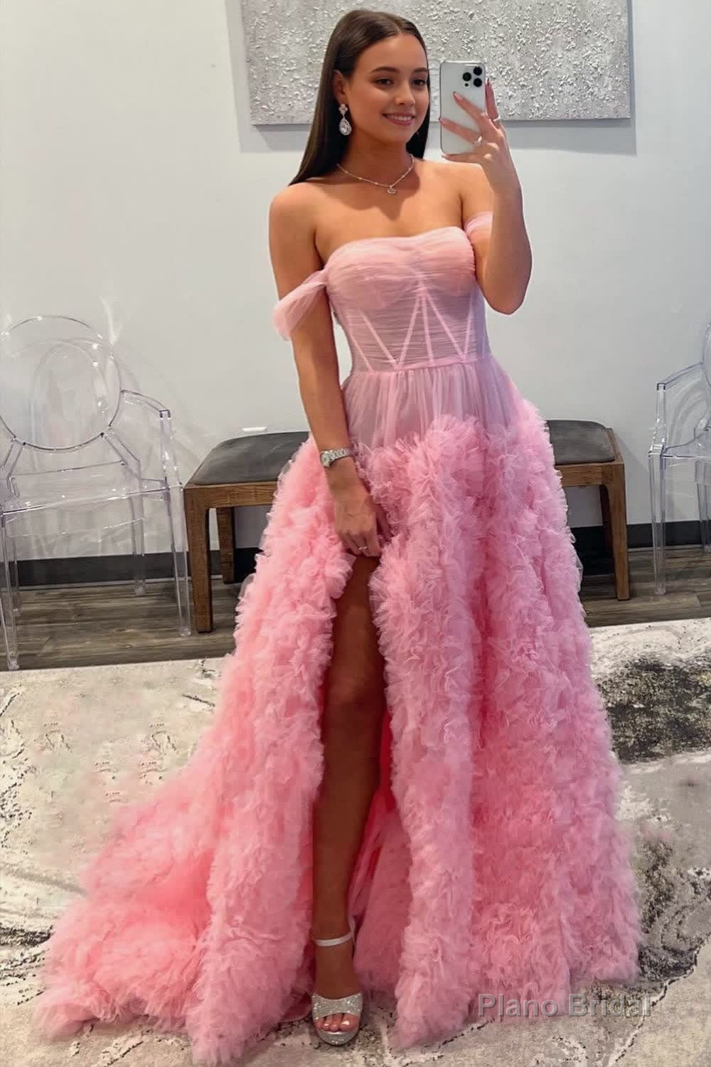 Gorgeous A Line Off the Shoulder Long Tulle Prom Dress with Slit Secondary image