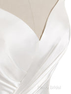 Gorgeous Beach Wedding Dresses Mermaid Sleeveless Formal Dresses V Neck Straps Split Ivory Bridal Gown With Court Train