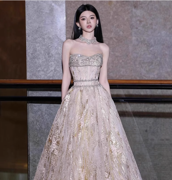 Gorgeous Champagne Gold Strapless A-Line Beaded Tulle Long Formal Prom Dresses