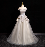 Gorgeous Court Silver-White One-Shoulder Sequin Tulle Long Ball Gown Prom Dresses Sweet 16 Dresses