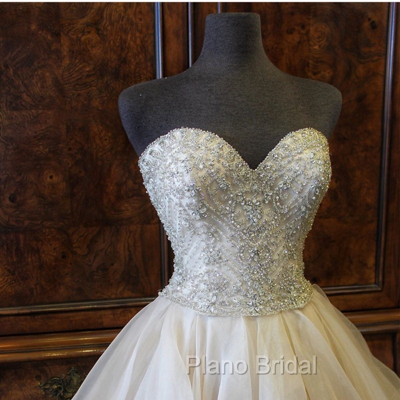 Gorgeous Embroidery Beading Sweetheart Organza Layered Wedding Ball Gown Dresses Secondary image