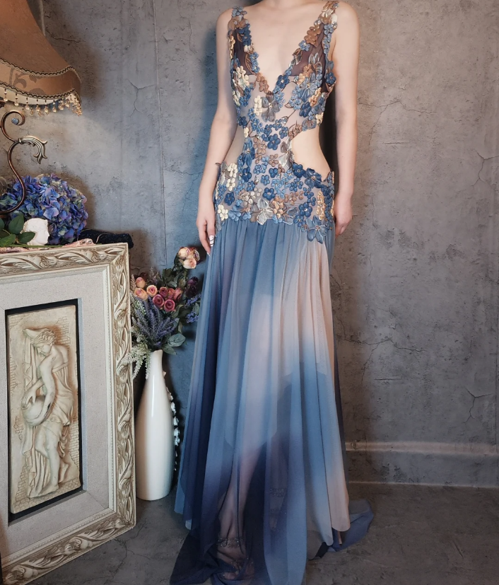 Gorgeous Gradient Blue 3D Floral Openwork Chiffon Long Formal Prom Dresses