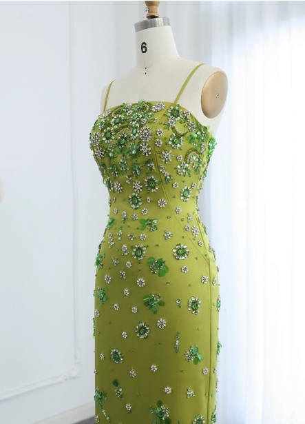 Gorgeous Green Bodycon Spaghetti Strap Square Neck Rhinestone Satin Long Formal Prom Dresses