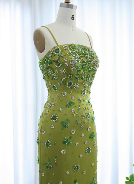 Gorgeous Green Bodycon Spaghetti Strap Square Neck Rhinestone Satin Long Formal Prom Dresses