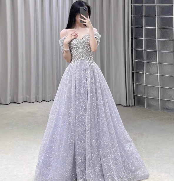 Gorgeous Lavender A-Line Off-The-Shoulder Rhinestone Embellished Sequined Sheer Tulle Long Formal Prom Dresses