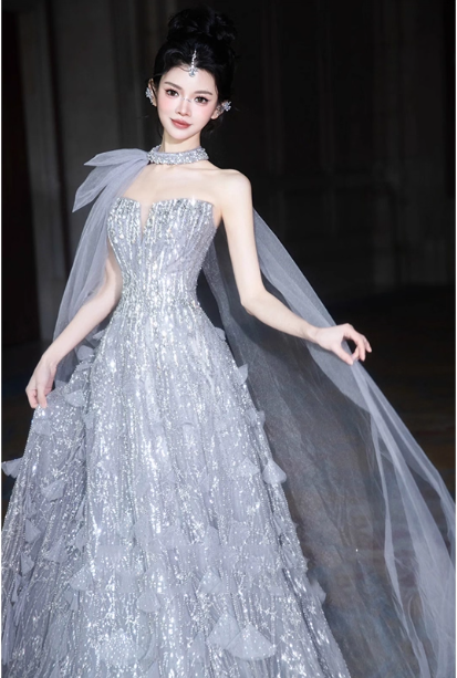 Gorgeous Silver Gray A-Line Strapless Sequined Train Formal Prom Dresses