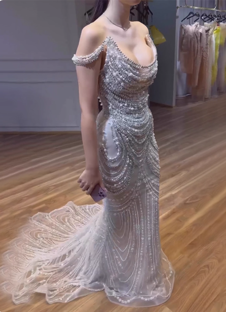 Gorgeous Silver Mermaid Off-The-Shoulder Pearl Chain Beaded Tulle Train Formal Prom Dresses