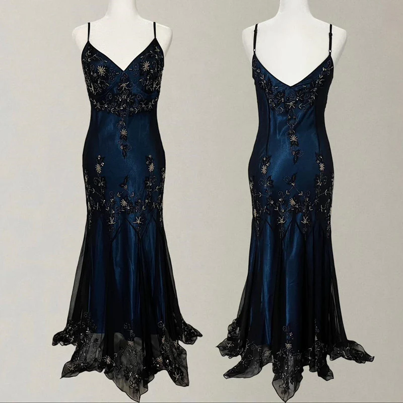 Gorgeous Mermaid Spaghetti Straps Beaded Navy Blue Satin Long Formal Prom Dresses