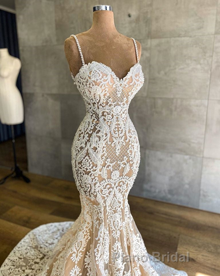 Gorgeous Spaghetti-Straps Mermaid Wedding Dress Lace Sleeveless Secondary image