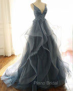 Gray Evening Dresses Tulle V-neck Ruffles Long Spaghetti Lace Beading Formal Prom Party Gowns