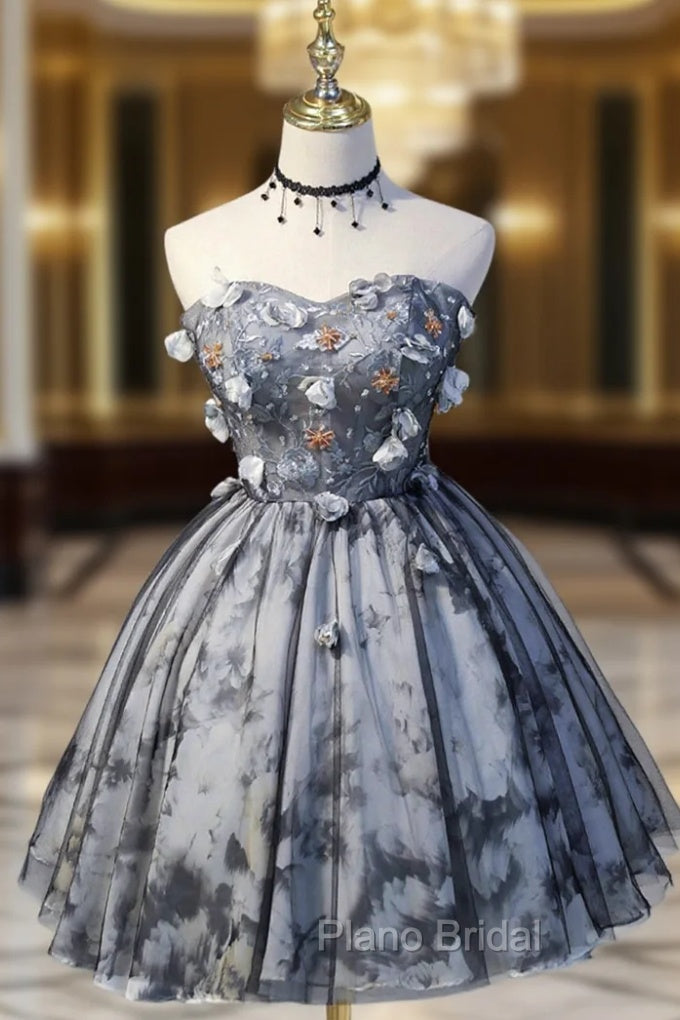 Gray Lace Strapless Short Formal Prom Dresses, A-Line Sweetheart Neckline Party Dresses Main image