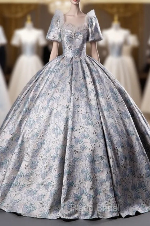 Gray Sequare Short Sleeve Embroidery Quinceanera Dresses Main image