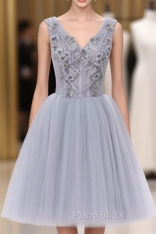Gray V-neck Knee Length Appliques Homecoming Dresses Main image