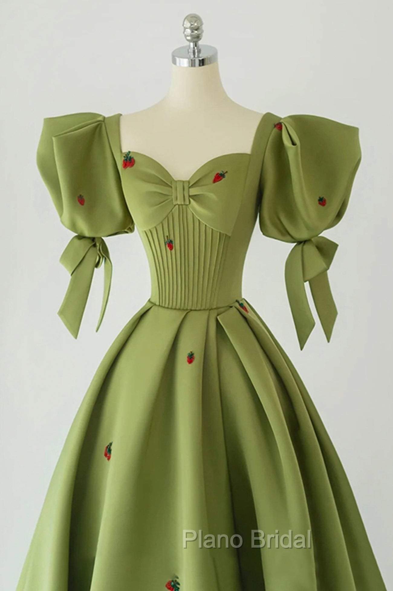 Green A-Line Long Formal Prom Dresses Strawberry Lace, Lovely Short Sleeve Evening Dresses Secondary image