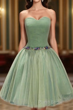 Green Ball-Gown Sweetheart Short Tulle Homecoming Dresses With Beading