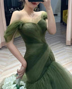 Green Beautiful Elegant Long Tulle Off-Shoulder Ball Gown Formal Evening Dresses