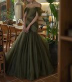 Green Beautiful Elegant Long Tulle Off-Shoulder Ball Gown Formal Evening Dresses