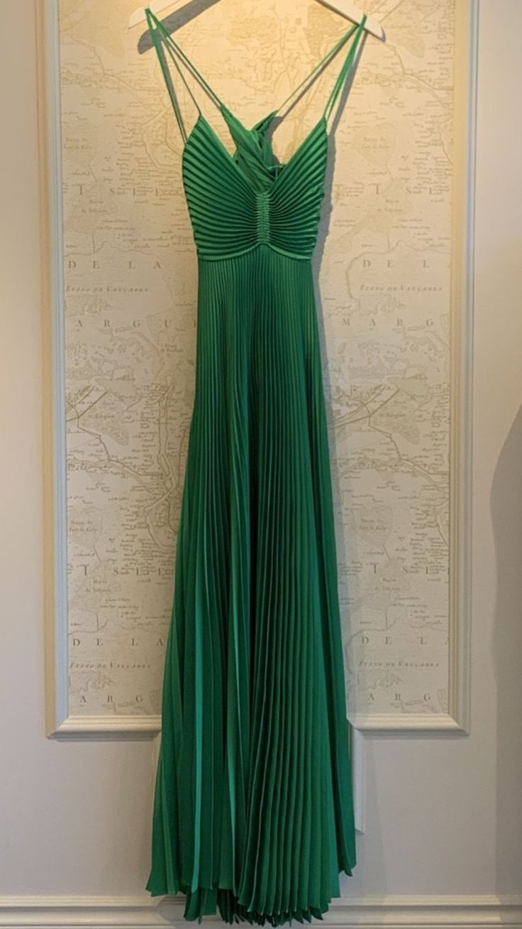 Green Long Pleated Formal Prom Formal Evening Dresses