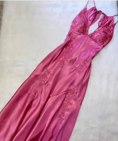 Green Mermaid V Neck Appliques Satin Open Back Long Formal Prom Dresses Outfits